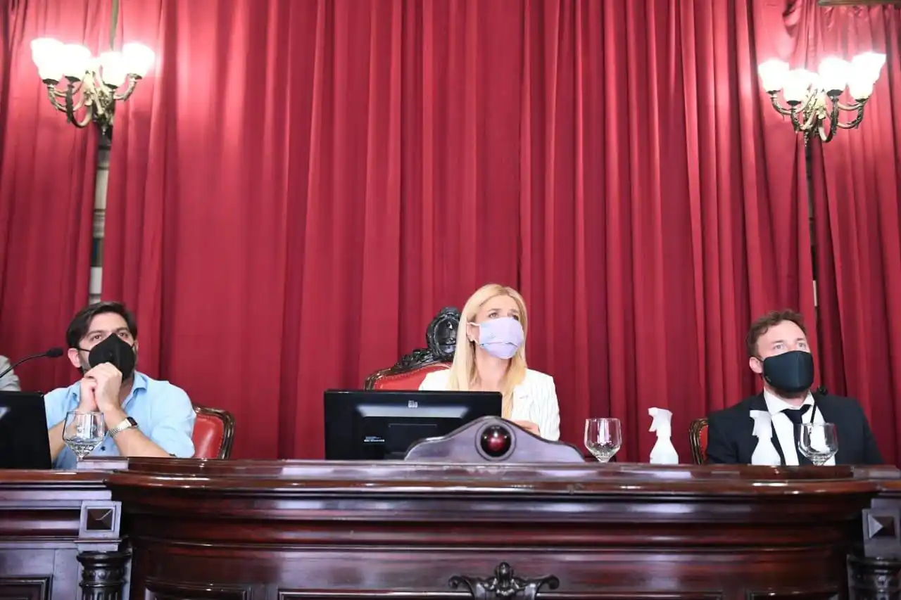 COVID-19 en la Provincia: Gollan y Bianco expusieron ante la Bicameral de Seguimiento, Fiscalización y Control