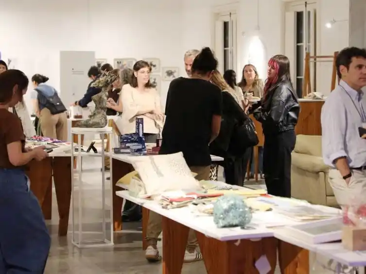 Difundieron los jurados de la convocatoria del Centro Experimental de Arte Contemporáneo de Entre Ríos AURA