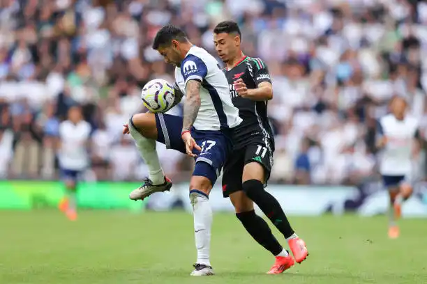 Tottenham cayó en el clásico de Londres