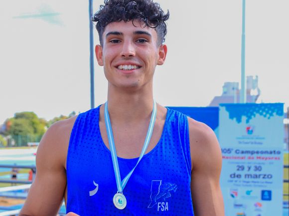 Tomás Mondino, subcampeón nacional en los 200 metros