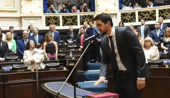 Otro legislador libertario se alejó de LLA y formó su propio bloque en la Cámara de Diputados bonaerenses