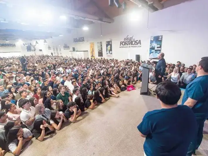 Insfrán en el Día de la Lealtad: “Soy dialoguista, pero no comprable”