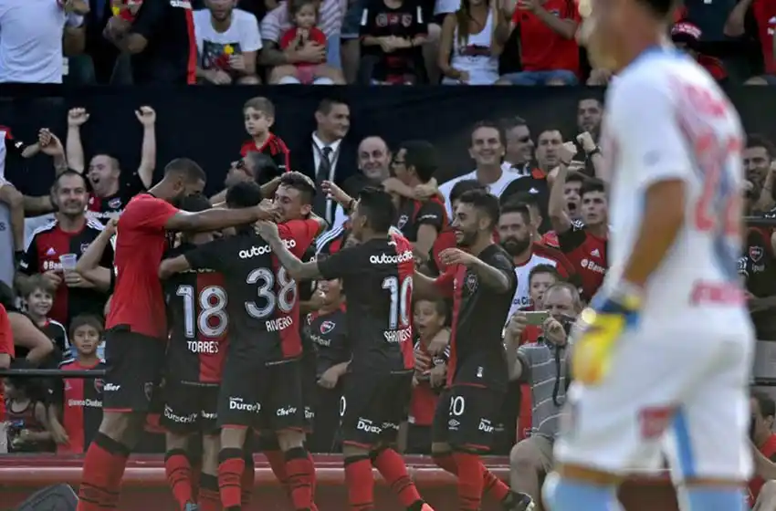 Agónica victoria de Newell’s ante Arsenal
