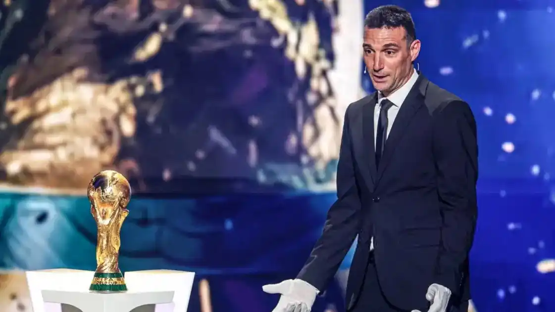 Sorteo del Mundial 2026: así fue el ingreso de Scaloni con la Copa