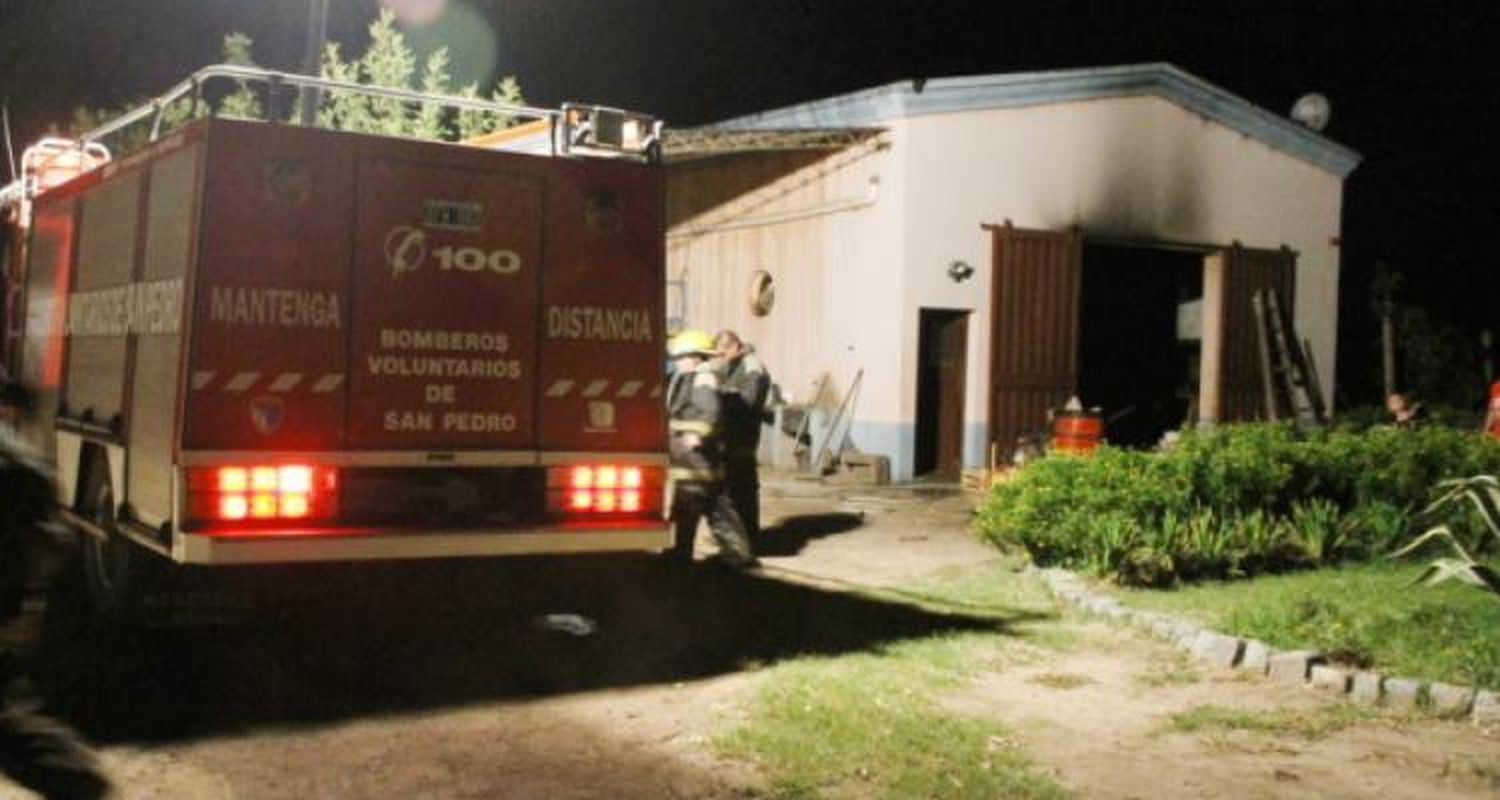 Principio de incendio en un galpón de empaque
