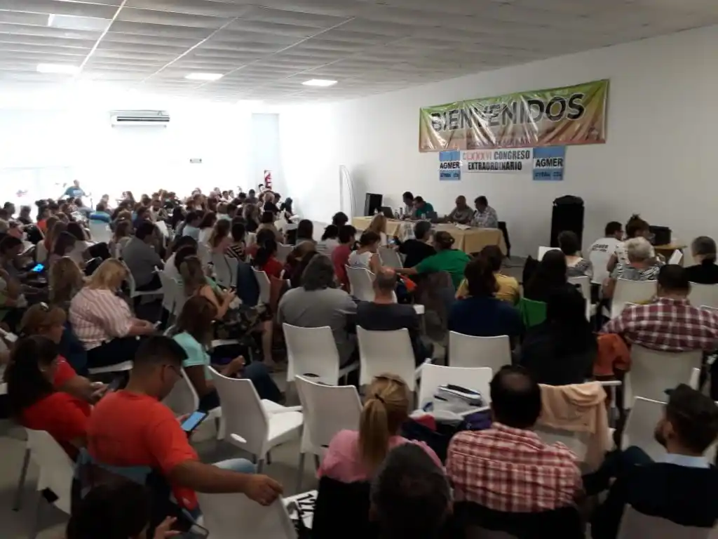 Agmer rechazó la propuesta salarial del Gobierno, sin ir al paro