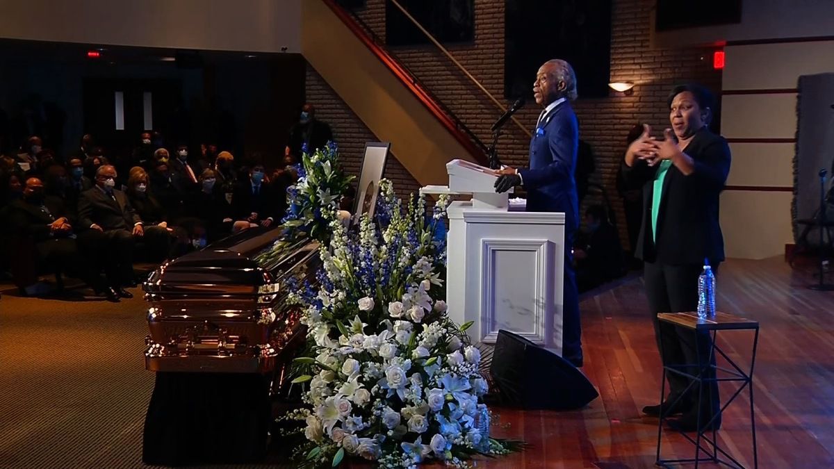 Multitudinario y conmovedor primer funeral para George Floyd