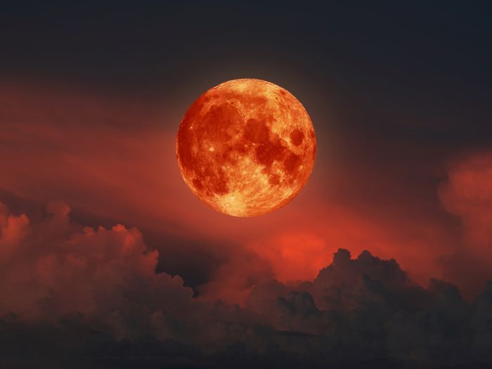 Por primera vez en tres años, se producirá un eclipse lunar total, con “Luna de Sangre”