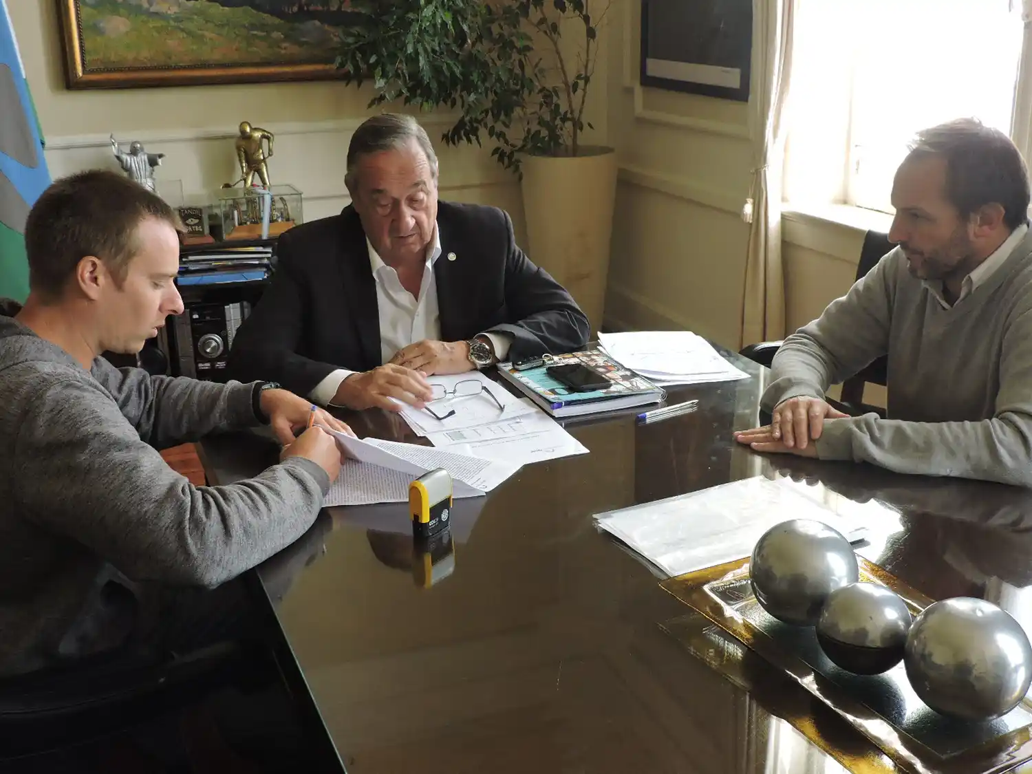Se abrió el proceso de licitación para la obra de agua potable en La Elena