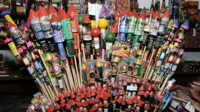 Pilar: Buscan prohibir la venta y uso de la pirotecnia 