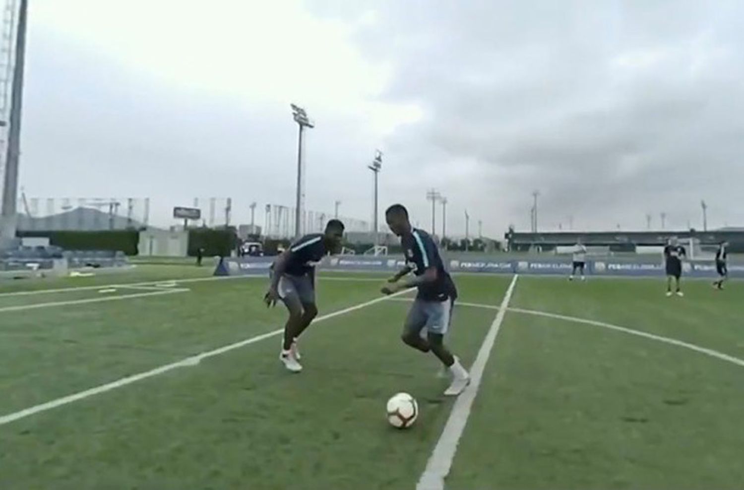 El particular entrenamiento de Messi en Barcelona