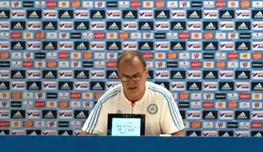Bielsa renunció al Olympique: "Me vuelvo a mí país"