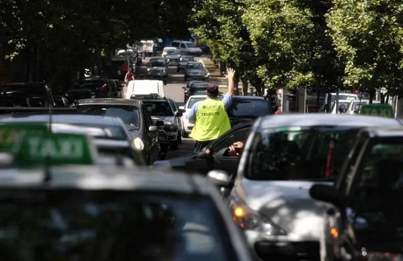 La Plata: crearon una tasa para cobrar por cada auto que se transfiera en la ciudad