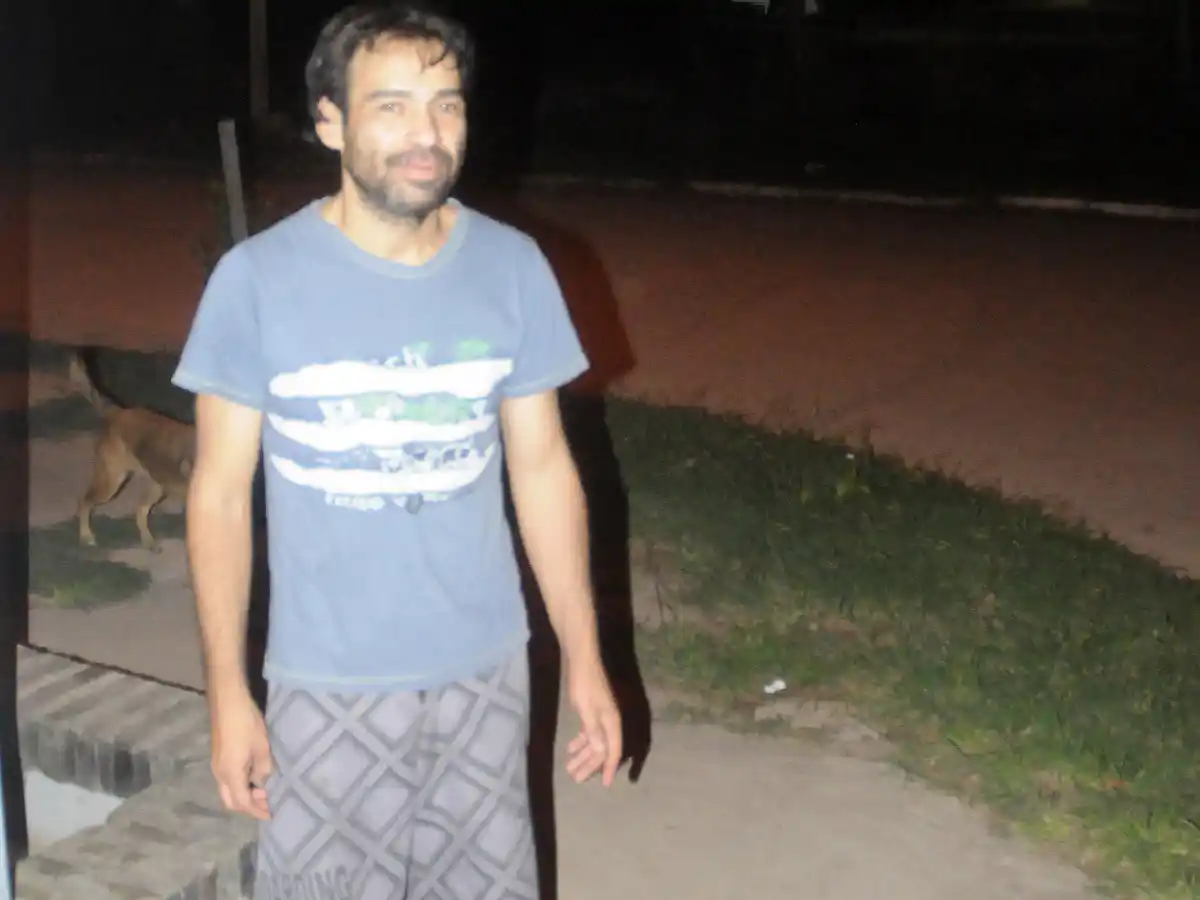 “Las cosas están cada vez peor”, dijo el hombre al que apuñalaron para robarle la moto en Frontera 
