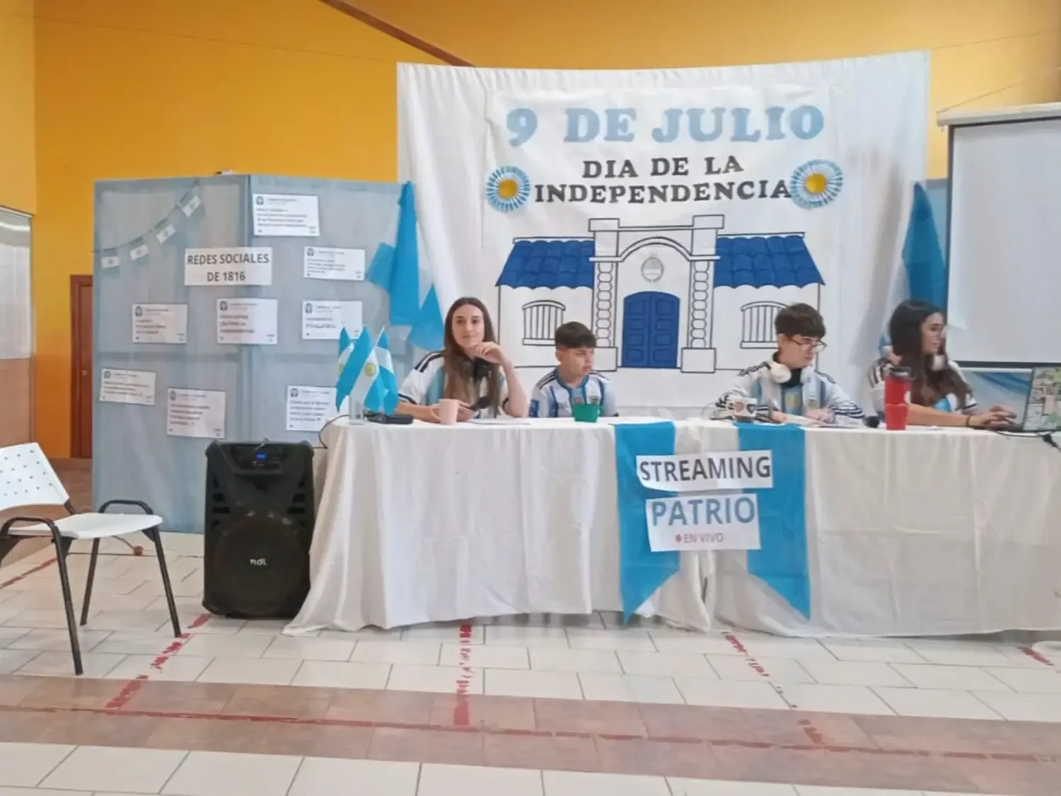El acto contó con presencia de autoridades educativas y municipales