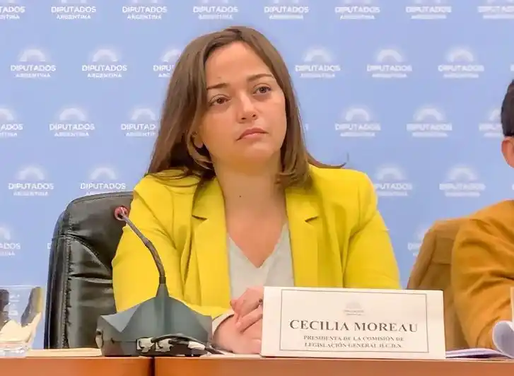 Sin el apoyo de JxC, Cecilia Moreau fue designada presidenta de la Cámara de Diputados