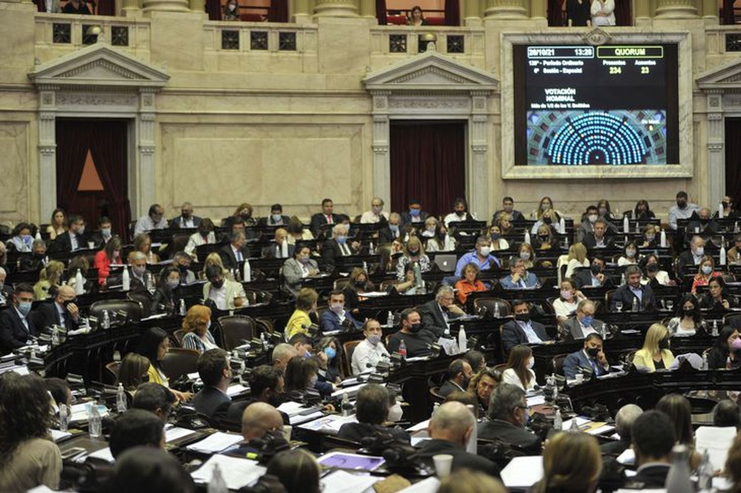 Diputados convirtió en ley etiquetado frontal : de qué se trata