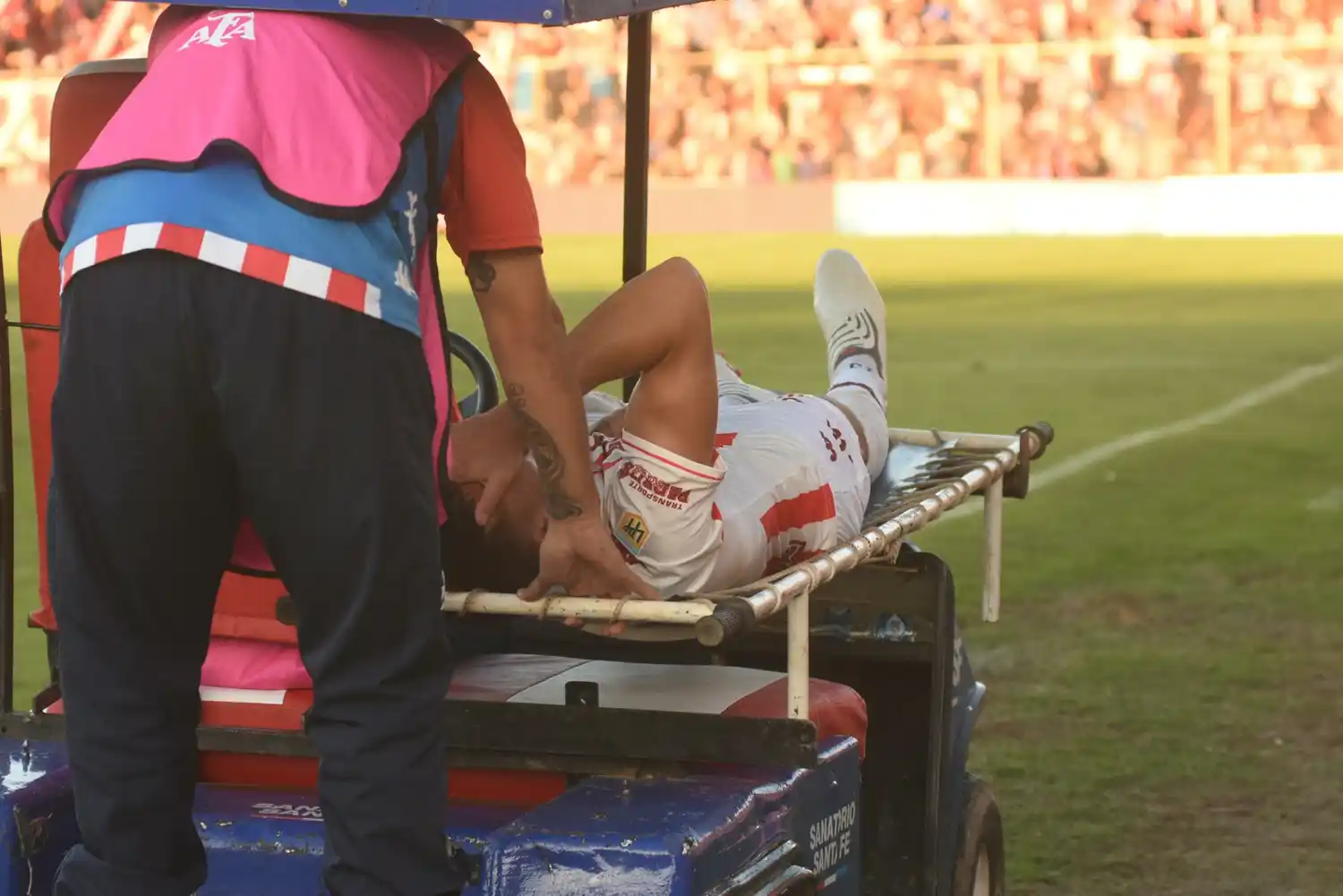 Malas noticias en Unión: Gastón González se rompió los ligamentos