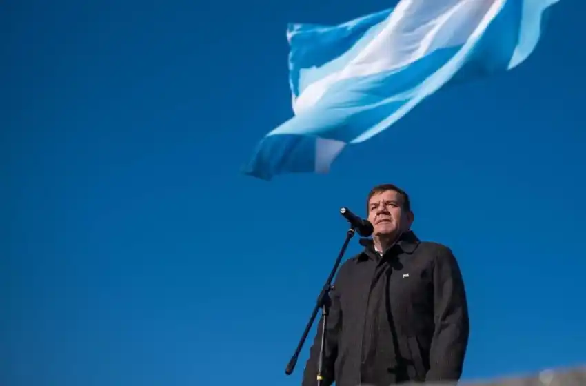 Montenegro: “Vamos a seguir haciendo todo lo posible para que vuelvan las clases presenciales”