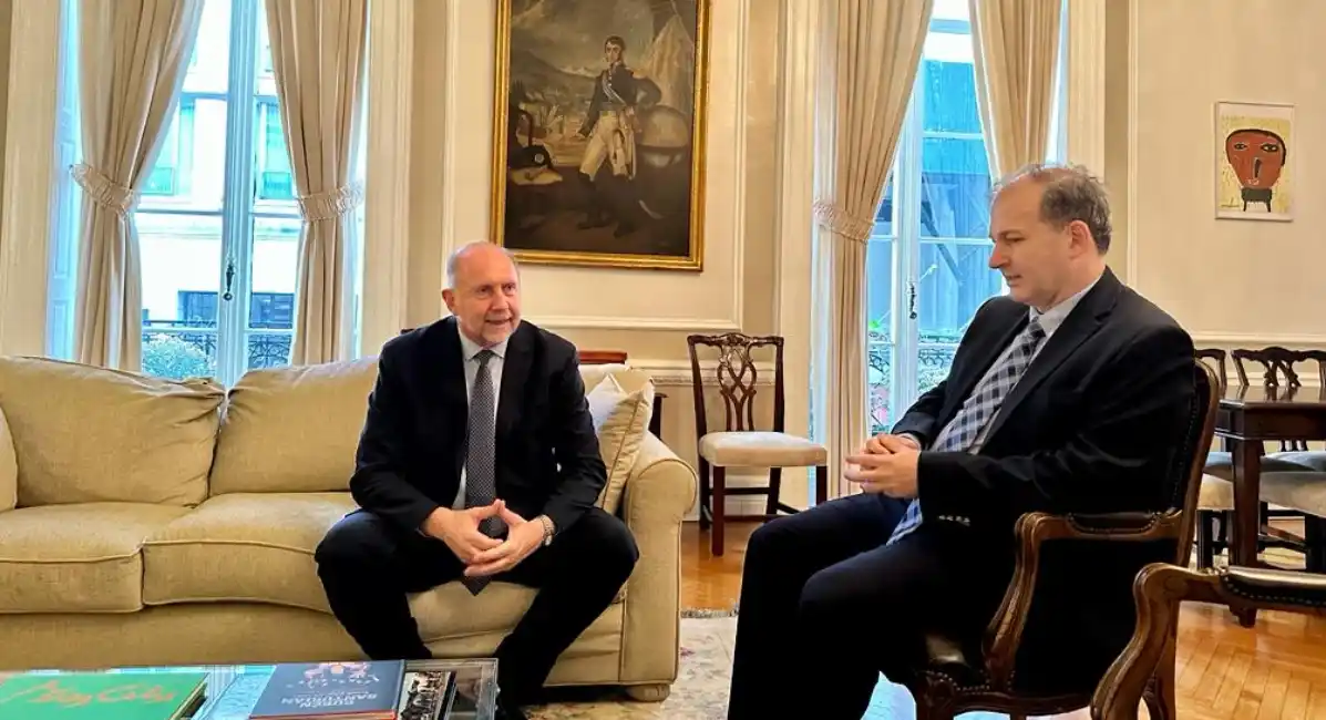 Perotti se reunió en EE.UU. con inversores para promover el acceso al mercado de productos santafesinos