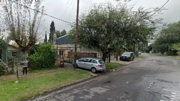 El joven de 27 años embistió con su auto a la víctima de 25, luego de una pelea en plena calle. (Foto: Dib