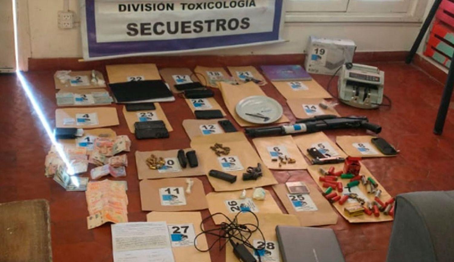 Uno de los policías detenidos en los operativos por drogas prestaba funciones en Gualeguaychú