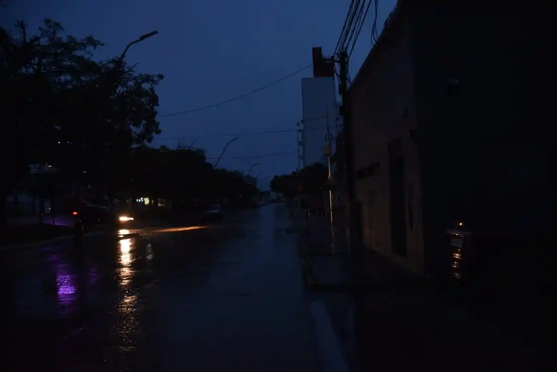 Apagón masivo: en Uruguay aseguran que el desperfecto se originó en la Argentina
