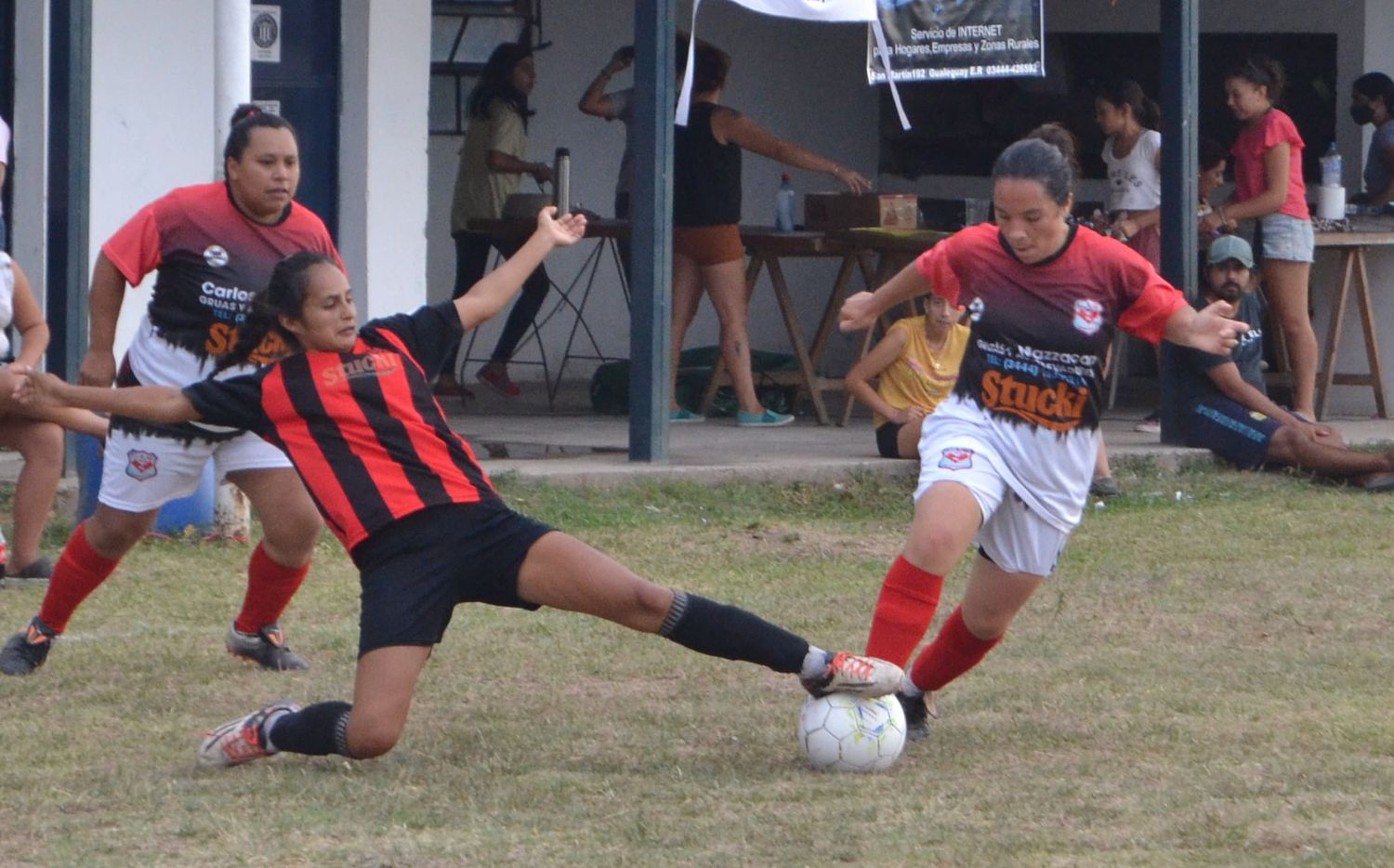 El Fútbol Femenino comenzaría a mediados de Octubre