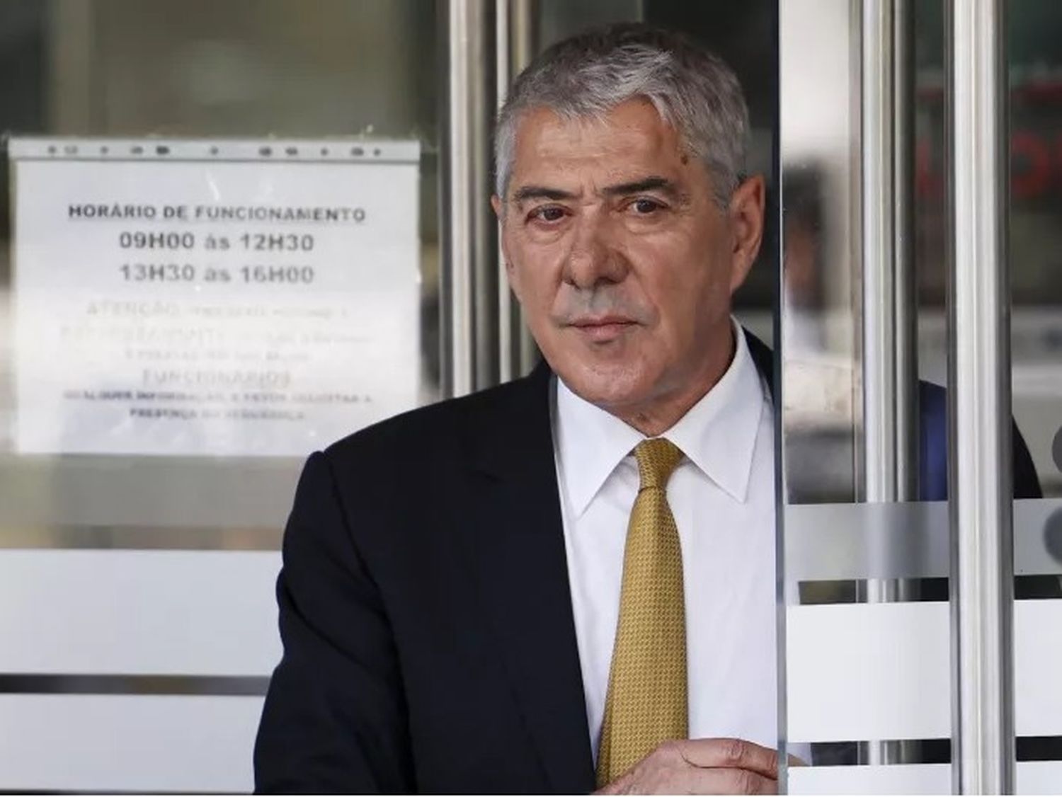 Comenzó en Portugal el proceso por corrupción contra el expremier
