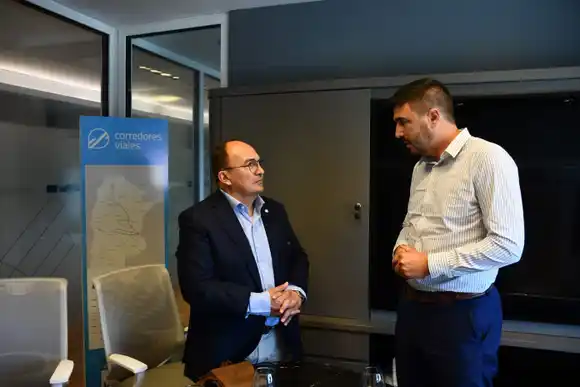 Obras pendientes en Saladillo: En su nuevo cargo de Corredores Viales, Ezequiel Galli recibió al intendente Salomón
