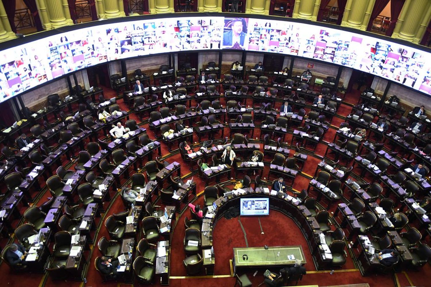 Media sanción al Presupuesto 2021 en la Cámara de Diputados