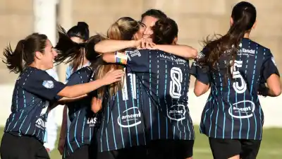 FOTO ACCION 5 BALCARCE Hubo cuatro festejos tandilenses en el debut.