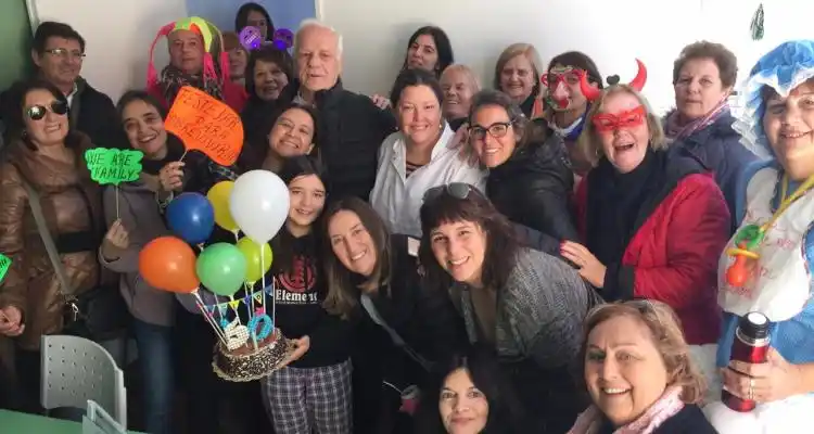 Nelson Biglieri, 50 años de vocación y una emotiva fiesta sorpresa