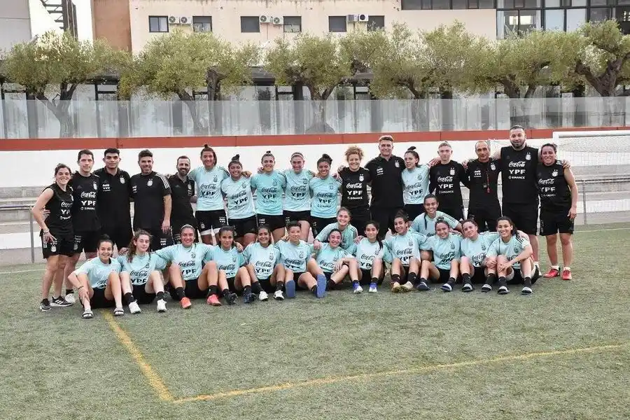 La Argentina de Palomar
debuta en el Torneo Cañamás