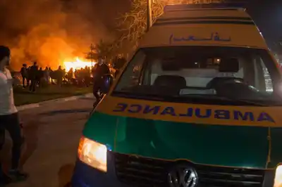 Egipto: 5 personas murieron y docenas fueron heridas en el incendio de un mercado