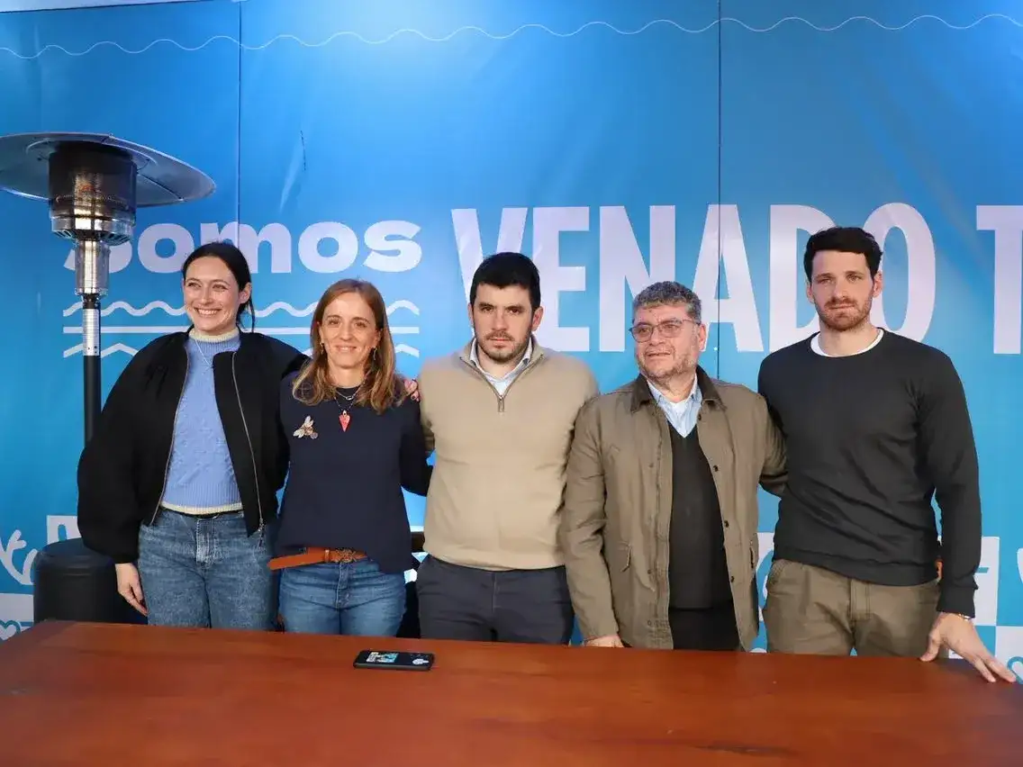 El gobierno venadense, la UTN local y Tierra Agro-Laboratorio Argentino  presentaron en ExpoVenado 2026 un curso de capacitación para Operador de Drones. Foto: MVT
