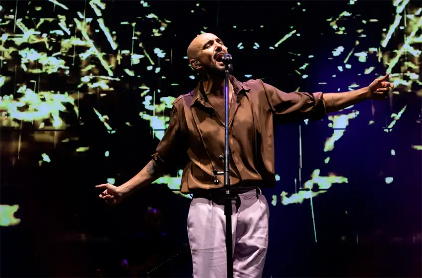 Martín Fierro 2023: Abel Pintos fue el artista elegido para deslumbrar con su música