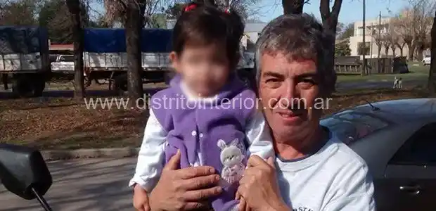 Vedia: Motociclista murió degollado por un alambre colocado en la calle