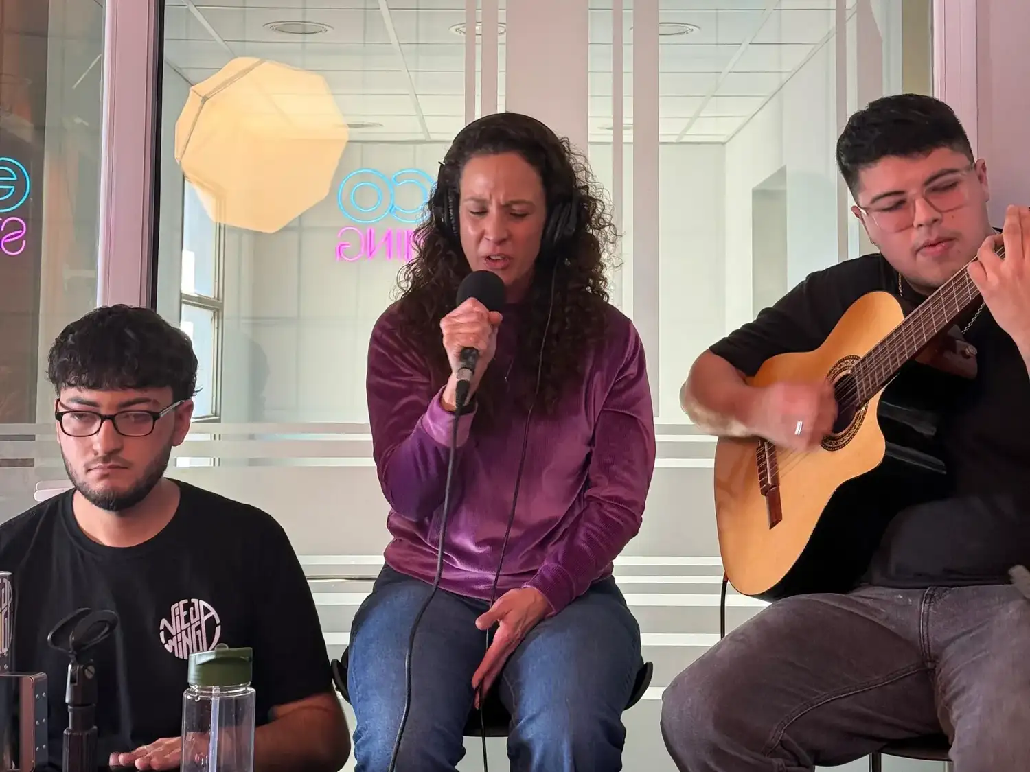 Vieja Minga animó una nueva edición del Zip Unplugged.