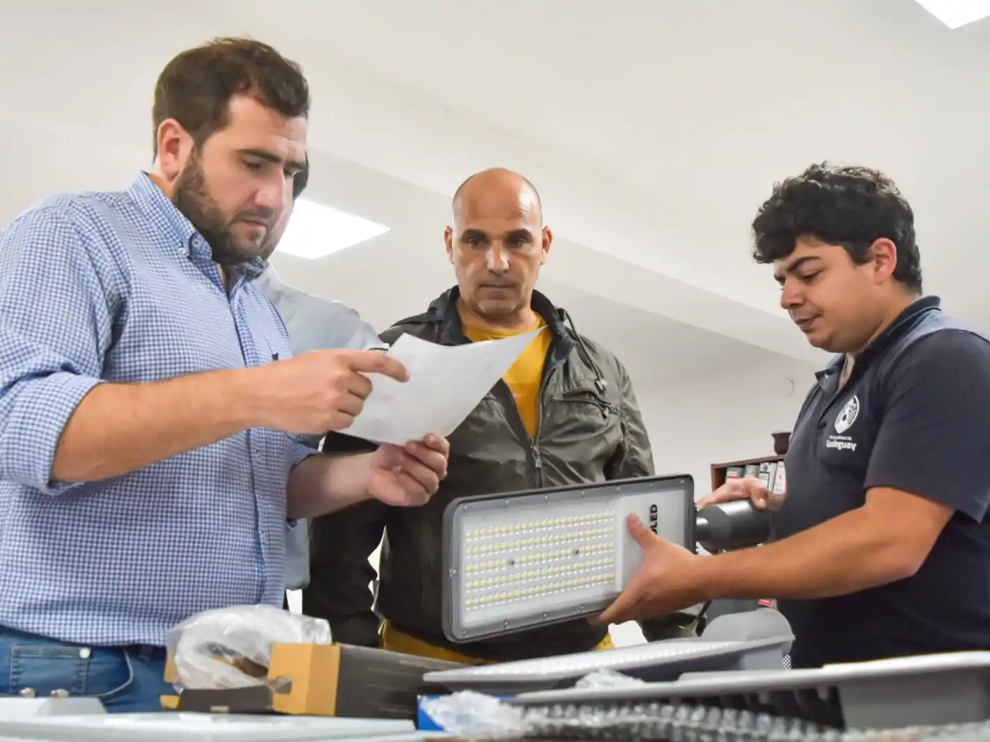 Se realizó la apertura de sobres para la compra de nuevas luminarias