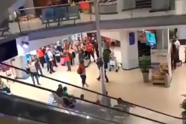 Así se encontraron hinchas de Independiente y Racing en Paraguay