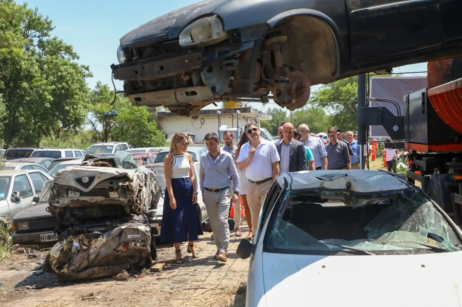 Provincia comenzó la compactación de 2.100 motocicletas y 700 vehículos en el Depósito Policial de Santa Fe