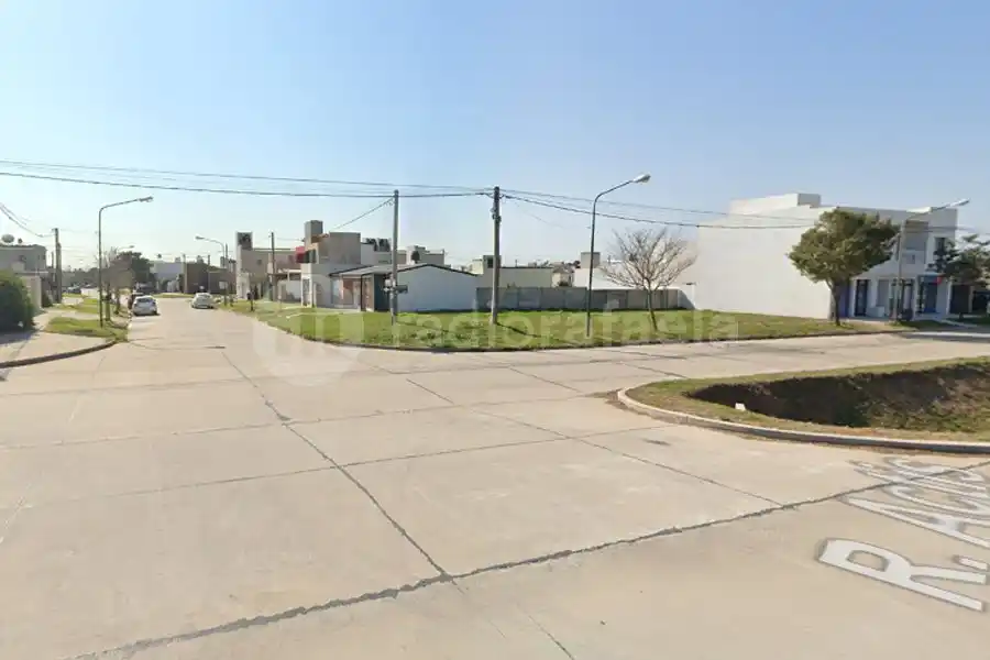 Detuvieron a un sospechoso con cajas y bolsitas en la vía pública