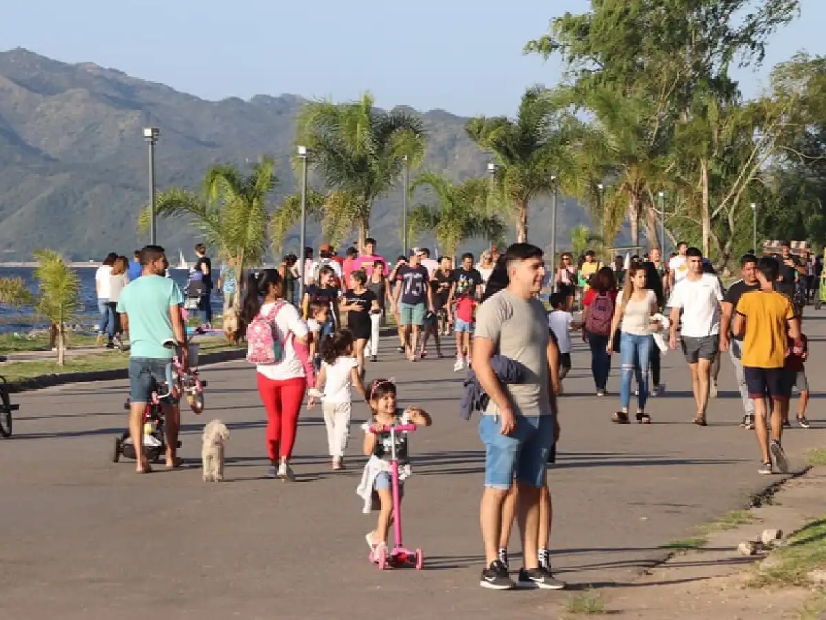 Los turistas gastaron $3.100 millones en Córdoba durante Carnaval