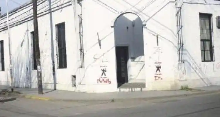 La OMIC intima a Telecom