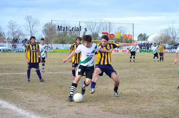 Juventud empató, pero igualó festejó