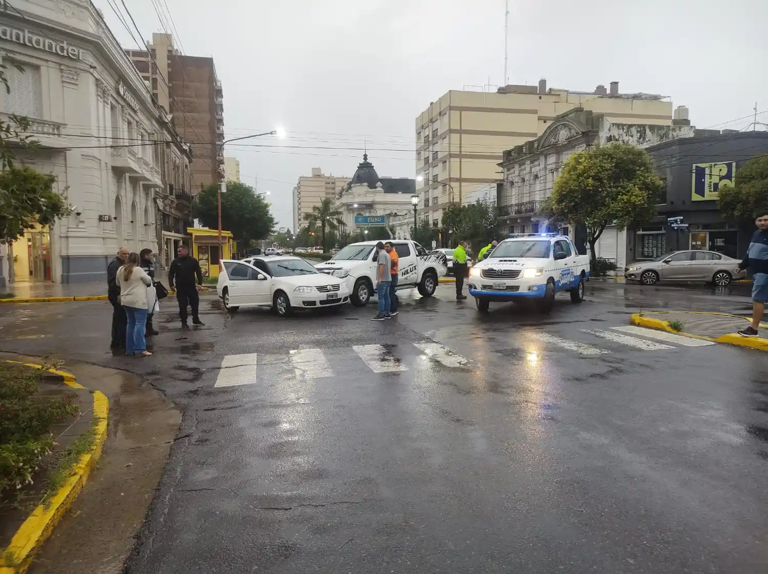 Choque en Av. Moreno