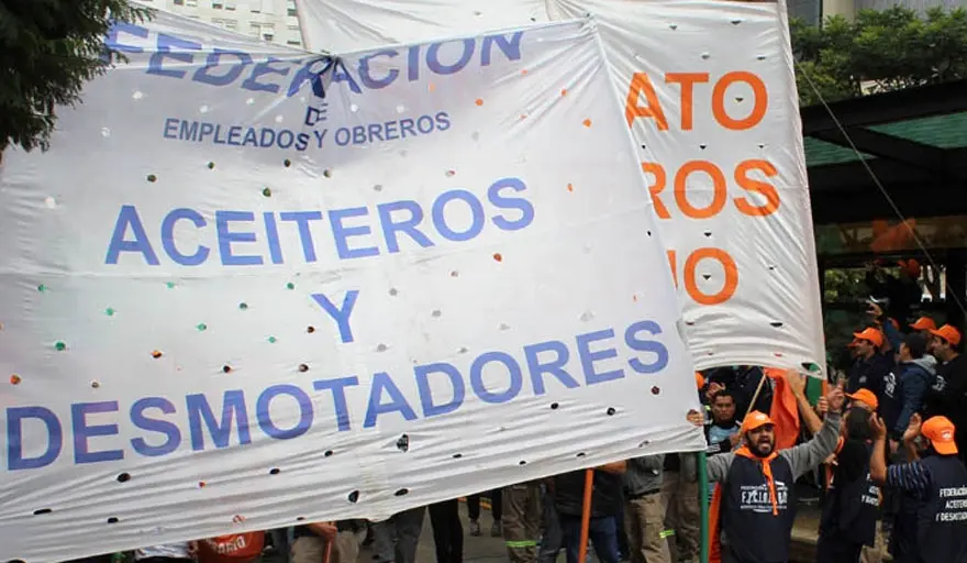 Conflicto gremial: acusaron a los sindicatos aceiteros de no tener voluntad para negociar los salarios