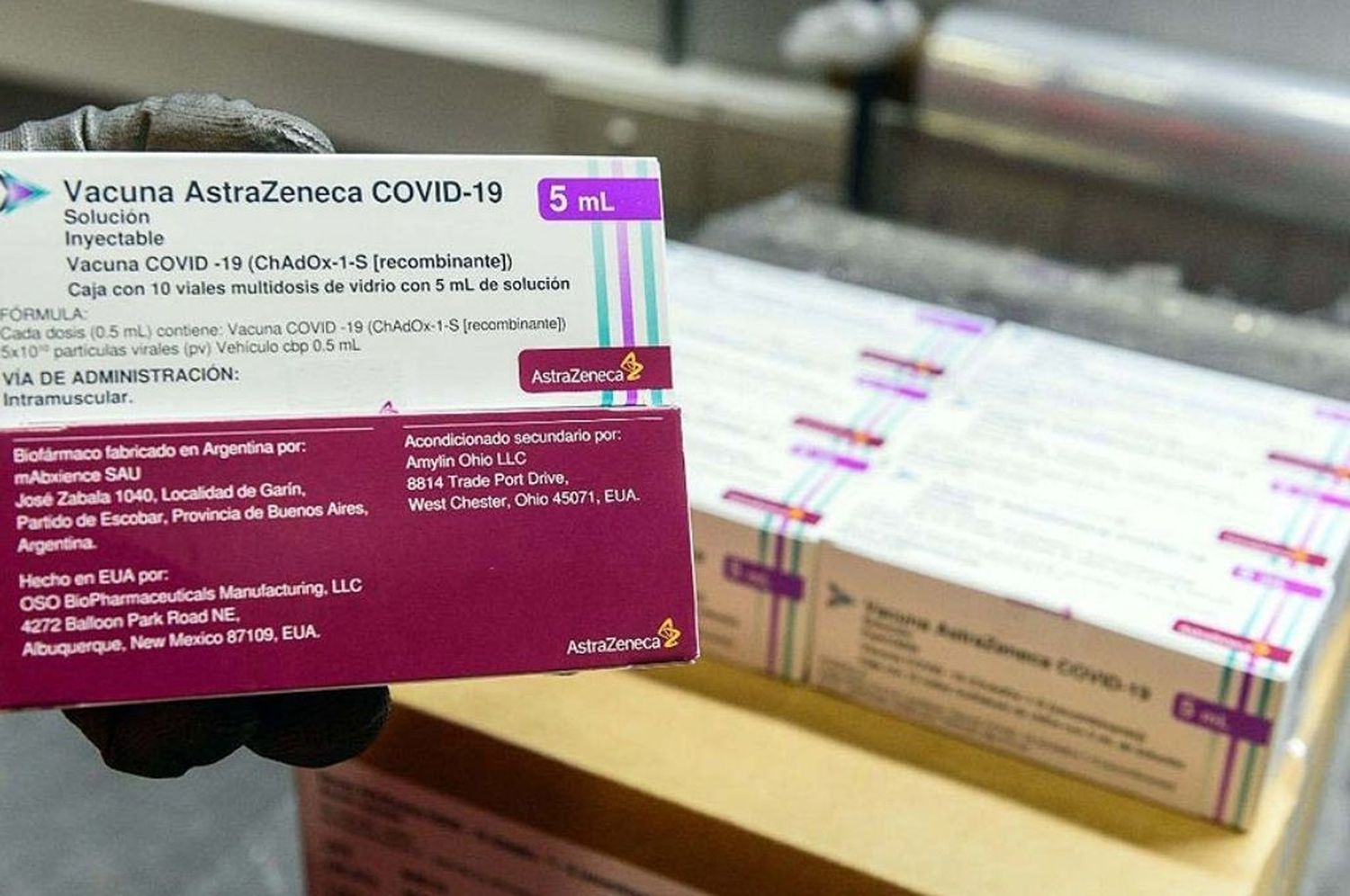 Arriban más de 500 mil dosis de AstraZeneca donadas por Canadá