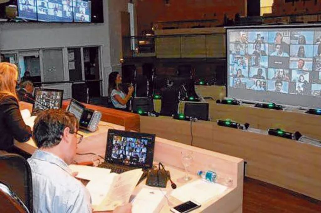 El Concejo rosarino debate cómo sesionará en vacaciones